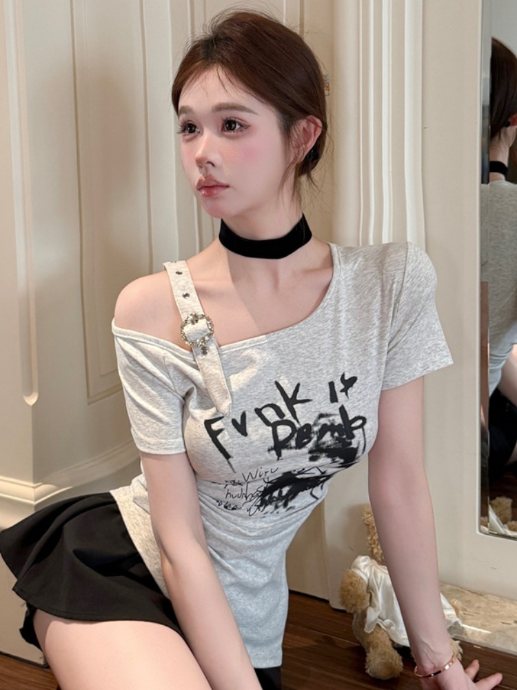 Şık ve Trend Omuzları Açık Kıs - T Shirt Tight Fit incelemesi ve fiyatı